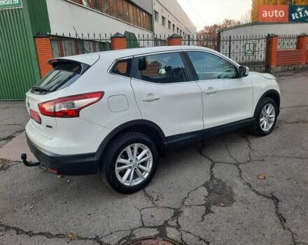 Белый Ниссан Кашкай, объемом двигателя 1.5 л и пробегом 171 тыс. км за 14800 $, фото 19 на Automoto.ua