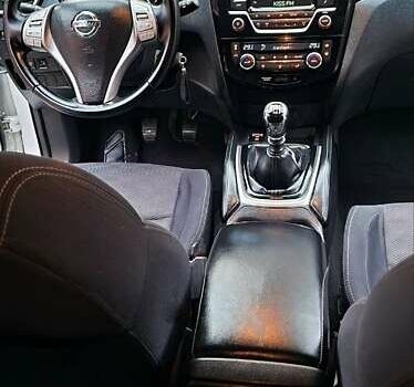 Білий Ніссан Кашкай, об'ємом двигуна 1.2 л та пробігом 191 тис. км за 11999 $, фото 49 на Automoto.ua