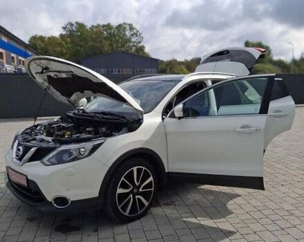 Білий Ніссан Кашкай, об'ємом двигуна 1.6 л та пробігом 211 тис. км за 14200 $, фото 13 на Automoto.ua