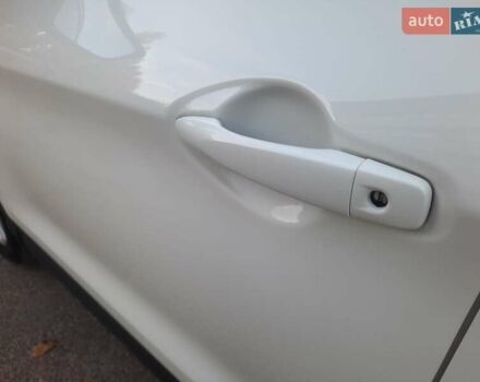 Белый Ниссан Кашкай, объемом двигателя 1.5 л и пробегом 171 тыс. км за 14800 $, фото 31 на Automoto.ua