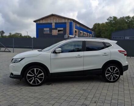 Белый Ниссан Кашкай, объемом двигателя 1.6 л и пробегом 211 тыс. км за 14600 $, фото 5 на Automoto.ua