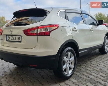 Ниссан Кашкай 2014 в Хмельницком на Automoto.ua Белый Ниссан Кашкай, объемом двигателя 2 л и пробегом 230 тыс. км за 11777 $, фото 3 на Automoto.ua