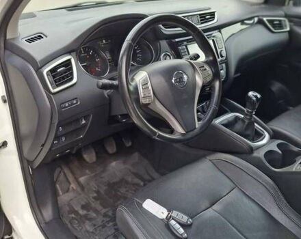 Білий Ніссан Кашкай, об'ємом двигуна 1.6 л та пробігом 211 тис. км за 14200 $, фото 18 на Automoto.ua