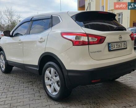 Ниссан Кашкай 2014 в Хмельницком на Automoto.ua Белый Ниссан Кашкай, объемом двигателя 2 л и пробегом 230 тыс. км за 11777 $, фото 10 на Automoto.ua