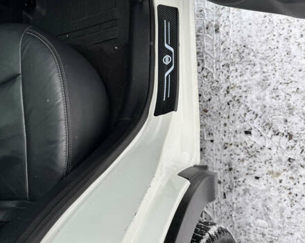 Белый Ниссан Кашкай, объемом двигателя 1.5 л и пробегом 175 тыс. км за 14999 $, фото 68 на Automoto.ua