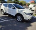 Белый Ниссан Кашкай, объемом двигателя 1.6 л и пробегом 173 тыс. км за 14000 $, фото 2 на Automoto.ua