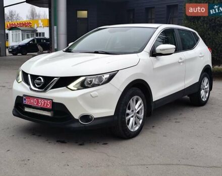 Белый Ниссан Кашкай, объемом двигателя 1.5 л и пробегом 190 тыс. км за 13990 $, фото 1 на Automoto.ua