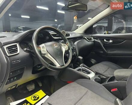 Ніссан Кашкай 2014 у Чернівцях на Automoto.ua Білий Ніссан Кашкай, об'ємом двигуна 1.6 л та пробігом 220 тис. км за 15000 $, фото 8 на Automoto.ua