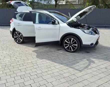 Білий Ніссан Кашкай, об'ємом двигуна 1.6 л та пробігом 211 тис. км за 14200 $, фото 14 на Automoto.ua