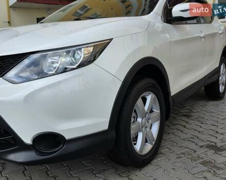 Ниссан Кашкай 2014 в Хмельницком на Automoto.ua Белый Ниссан Кашкай, объемом двигателя 2 л и пробегом 230 тыс. км за 11777 $, фото 27 на Automoto.ua