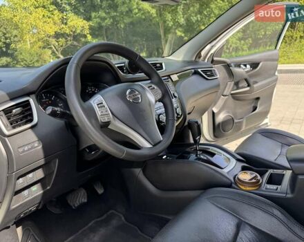 Білий Ніссан Кашкай, об'ємом двигуна 1.6 л та пробігом 233 тис. км за 13500 $, фото 9 на Automoto.ua