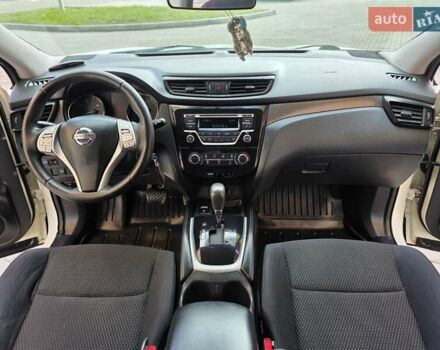 Ниссан Кашкай 2014 в Хмельницком на Automoto.ua Белый Ниссан Кашкай, объемом двигателя 2 л и пробегом 230 тыс. км за 11777 $, фото 36 на Automoto.ua