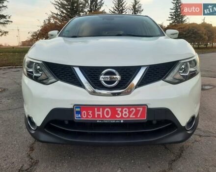 Белый Ниссан Кашкай, объемом двигателя 1.5 л и пробегом 171 тыс. км за 14800 $, фото 23 на Automoto.ua