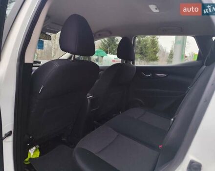 Белый Ниссан Кашкай, объемом двигателя 1.5 л и пробегом 190 тыс. км за 13990 $, фото 37 на Automoto.ua