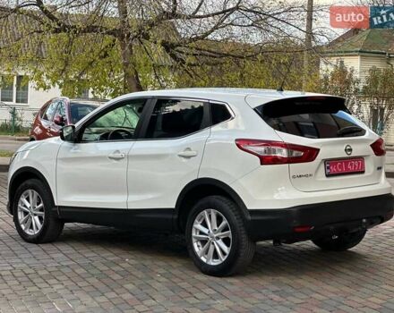 Белый Ниссан Кашкай, объемом двигателя 1.5 л и пробегом 292 тыс. км за 13899 $, фото 17 на Automoto.ua