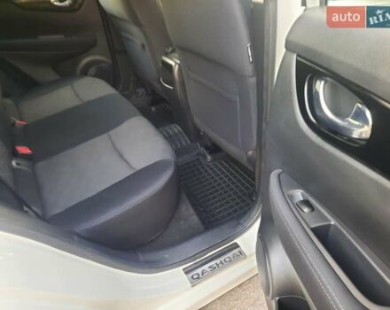 Белый Ниссан Кашкай, объемом двигателя 1.5 л и пробегом 171 тыс. км за 14800 $, фото 107 на Automoto.ua