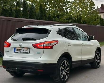 Ніссан Кашкай 2014 у Радивилове на Automoto.ua Білий Ніссан Кашкай, об'ємом двигуна 1.5 л та пробігом 193 тис. км за 14200 $, фото 2 на Automoto.ua
