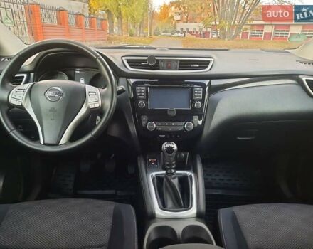 Белый Ниссан Кашкай, объемом двигателя 1.5 л и пробегом 171 тыс. км за 14800 $, фото 70 на Automoto.ua