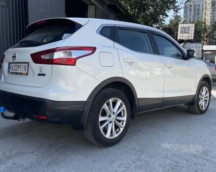 Белый Ниссан Кашкай, объемом двигателя 1.6 л и пробегом 217 тыс. км за 13900 $, фото 1 на Automoto.ua