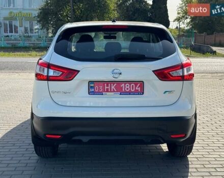 Білий Ніссан Кашкай, об'ємом двигуна 1.5 л та пробігом 143 тис. км за 14800 $, фото 7 на Automoto.ua