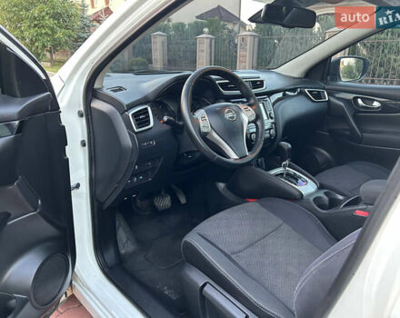 Белый Ниссан Кашкай, объемом двигателя 1.6 л и пробегом 220 тыс. км за 14999 $, фото 69 на Automoto.ua