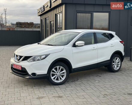 Білий Ніссан Кашкай, об'ємом двигуна 1.6 л та пробігом 238 тис. км за 13200 $, фото 2 на Automoto.ua