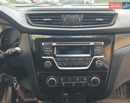 Ниссан Кашкай 2014 в Хмельницком на Automoto.ua Белый Ниссан Кашкай, объемом двигателя 2 л и пробегом 230 тыс. км за 11777 $, фото 42 на Automoto.ua