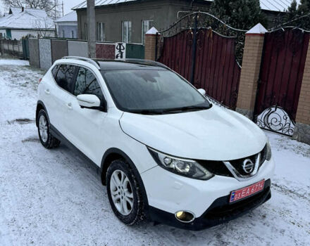 Белый Ниссан Кашкай, объемом двигателя 1.5 л и пробегом 175 тыс. км за 14999 $, фото 3 на Automoto.ua