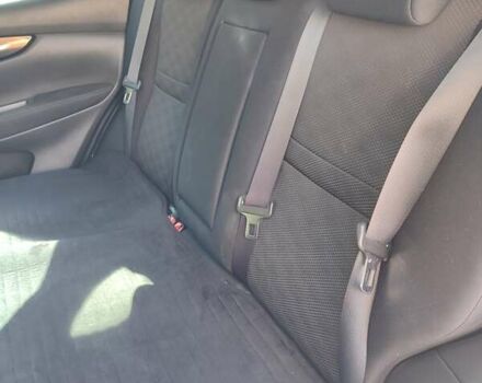 Белый Ниссан Кашкай, объемом двигателя 1.6 л и пробегом 173 тыс. км за 14000 $, фото 10 на Automoto.ua