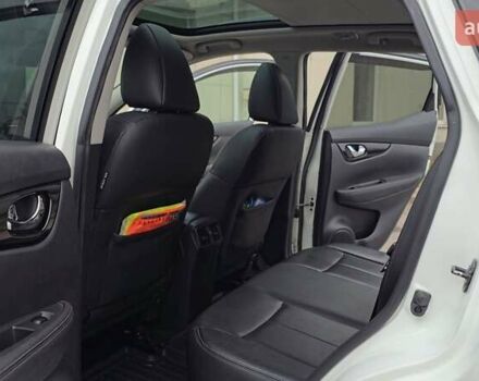 Білий Ніссан Кашкай, об'ємом двигуна 1.6 л та пробігом 103 тис. км за 16500 $, фото 6 на Automoto.ua