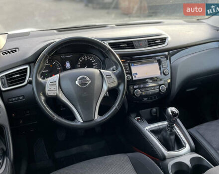 Білий Ніссан Кашкай, об'ємом двигуна 1.6 л та пробігом 238 тис. км за 13200 $, фото 33 на Automoto.ua