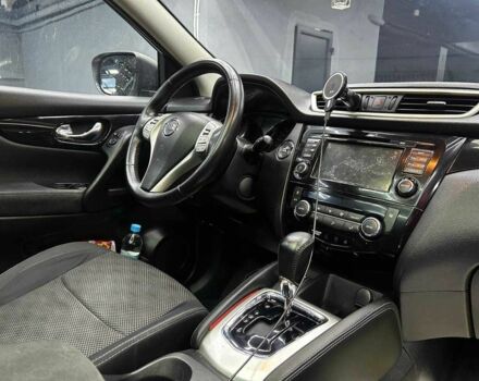 Белый Ниссан Кашкай, объемом двигателя 1.6 л и пробегом 220 тыс. км за 15000 $, фото 22 на Automoto.ua