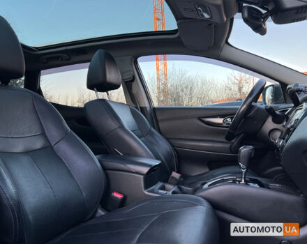 Белый Ниссан Кашкай, объемом двигателя 1.6 л и пробегом 225 тыс. км за 14600 $, фото 9 на Automoto.ua