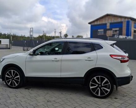 Белый Ниссан Кашкай, объемом двигателя 1.6 л и пробегом 211 тыс. км за 14600 $, фото 7 на Automoto.ua