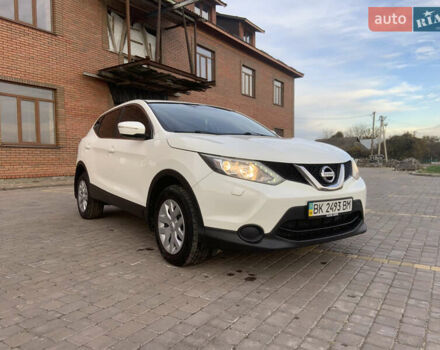 Белый Ниссан Кашкай, объемом двигателя 1.2 л и пробегом 140 тыс. км за 10850 $, фото 32 на Automoto.ua