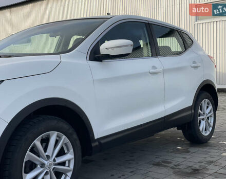 Білий Ніссан Кашкай, об'ємом двигуна 1.6 л та пробігом 238 тис. км за 13200 $, фото 18 на Automoto.ua