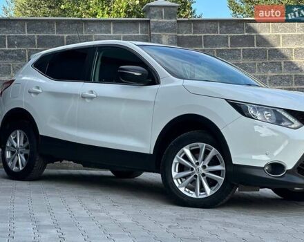 Білий Ніссан Кашкай, об'ємом двигуна 1.5 л та пробігом 249 тис. км за 13900 $, фото 2 на Automoto.ua