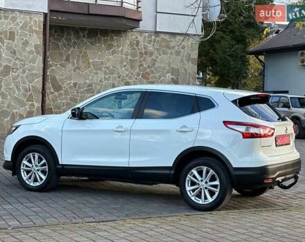 Белый Ниссан Кашкай, объемом двигателя 1.5 л и пробегом 292 тыс. км за 13899 $, фото 36 на Automoto.ua