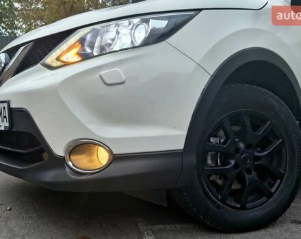 Білий Ніссан Кашкай, об'ємом двигуна 1.2 л та пробігом 191 тис. км за 11999 $, фото 11 на Automoto.ua