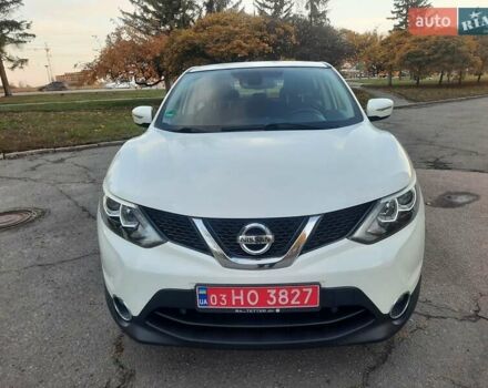 Белый Ниссан Кашкай, объемом двигателя 1.5 л и пробегом 171 тыс. км за 14800 $, фото 30 на Automoto.ua