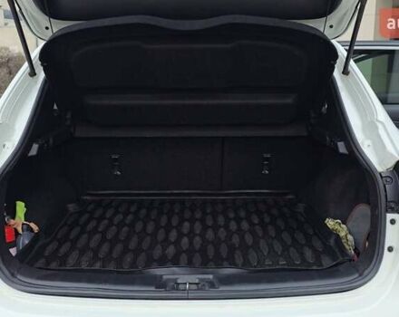 Білий Ніссан Кашкай, об'ємом двигуна 1.6 л та пробігом 103 тис. км за 16500 $, фото 5 на Automoto.ua