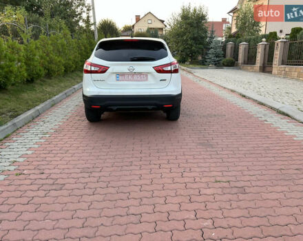 Белый Ниссан Кашкай, объемом двигателя 1.6 л и пробегом 220 тыс. км за 14999 $, фото 26 на Automoto.ua