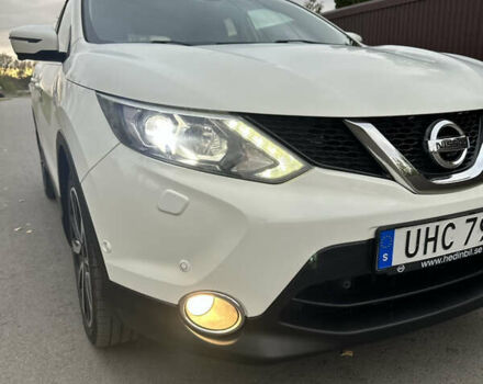 Ніссан Кашкай 2014 у Радивилове на Automoto.ua Білий Ніссан Кашкай, об'ємом двигуна 1.5 л та пробігом 193 тис. км за 14200 $, фото 11 на Automoto.ua