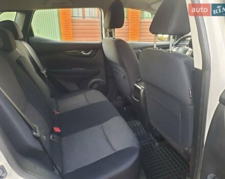 Белый Ниссан Кашкай, объемом двигателя 1.5 л и пробегом 171 тыс. км за 14800 $, фото 104 на Automoto.ua