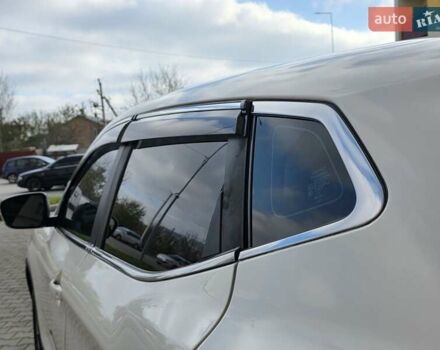 Ниссан Кашкай 2014 в Хмельницком на Automoto.ua Белый Ниссан Кашкай, объемом двигателя 2 л и пробегом 230 тыс. км за 11777 $, фото 22 на Automoto.ua