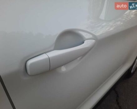 Белый Ниссан Кашкай, объемом двигателя 1.5 л и пробегом 171 тыс. км за 14800 $, фото 101 на Automoto.ua