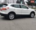 Белый Ниссан Кашкай, объемом двигателя 1.5 л и пробегом 190 тыс. км за 13990 $, фото 8 на Automoto.ua