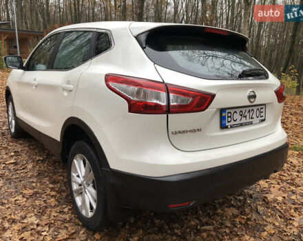 Білий Ніссан Кашкай, об'ємом двигуна 1.2 л та пробігом 138 тис. км за 12400 $, фото 21 на Automoto.ua