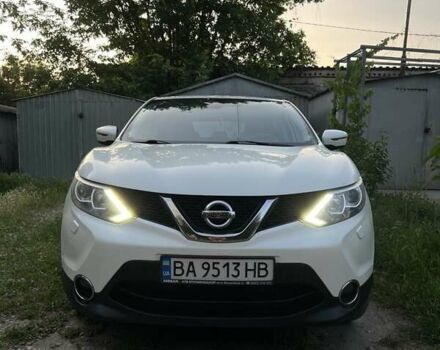 Білий Ніссан Кашкай, об'ємом двигуна 1.2 л та пробігом 175 тис. км за 12200 $, фото 5 на Automoto.ua