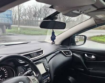 Белый Ниссан Кашкай, объемом двигателя 1.5 л и пробегом 134 тыс. км за 14900 $, фото 146 на Automoto.ua